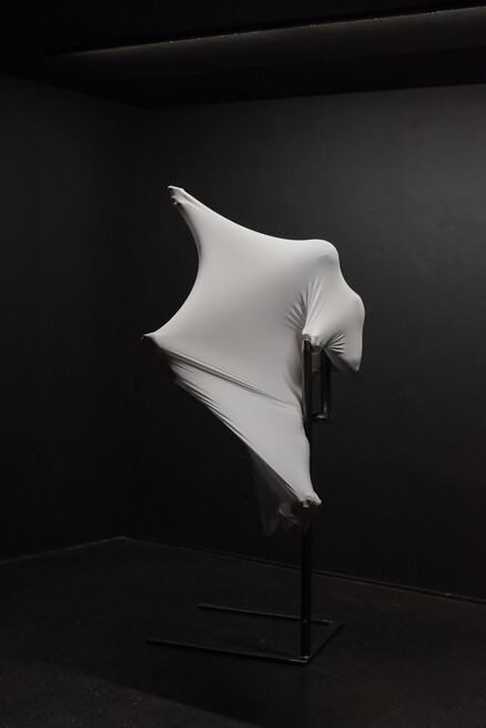 Performance "Levitation Device" by Emiliano Maggi