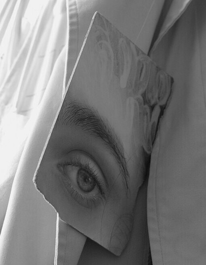 Kazuna Taguchi, The eyes of Eurydice #23, 2019, Gelatin Silver Print, 16,6 x 12,1 cm, Courtesy of the artist Exhibition: Kazuna Taguchi "I’ll never ask you"