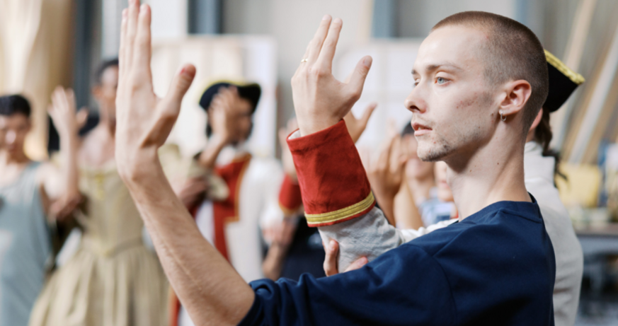 © Gregory Batardon SIDI LARBI CHERKAOUI: Imperial Ball