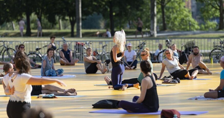 Public Moves: Hatha Yoga Bien Temperé with Anastasia Stoyannides